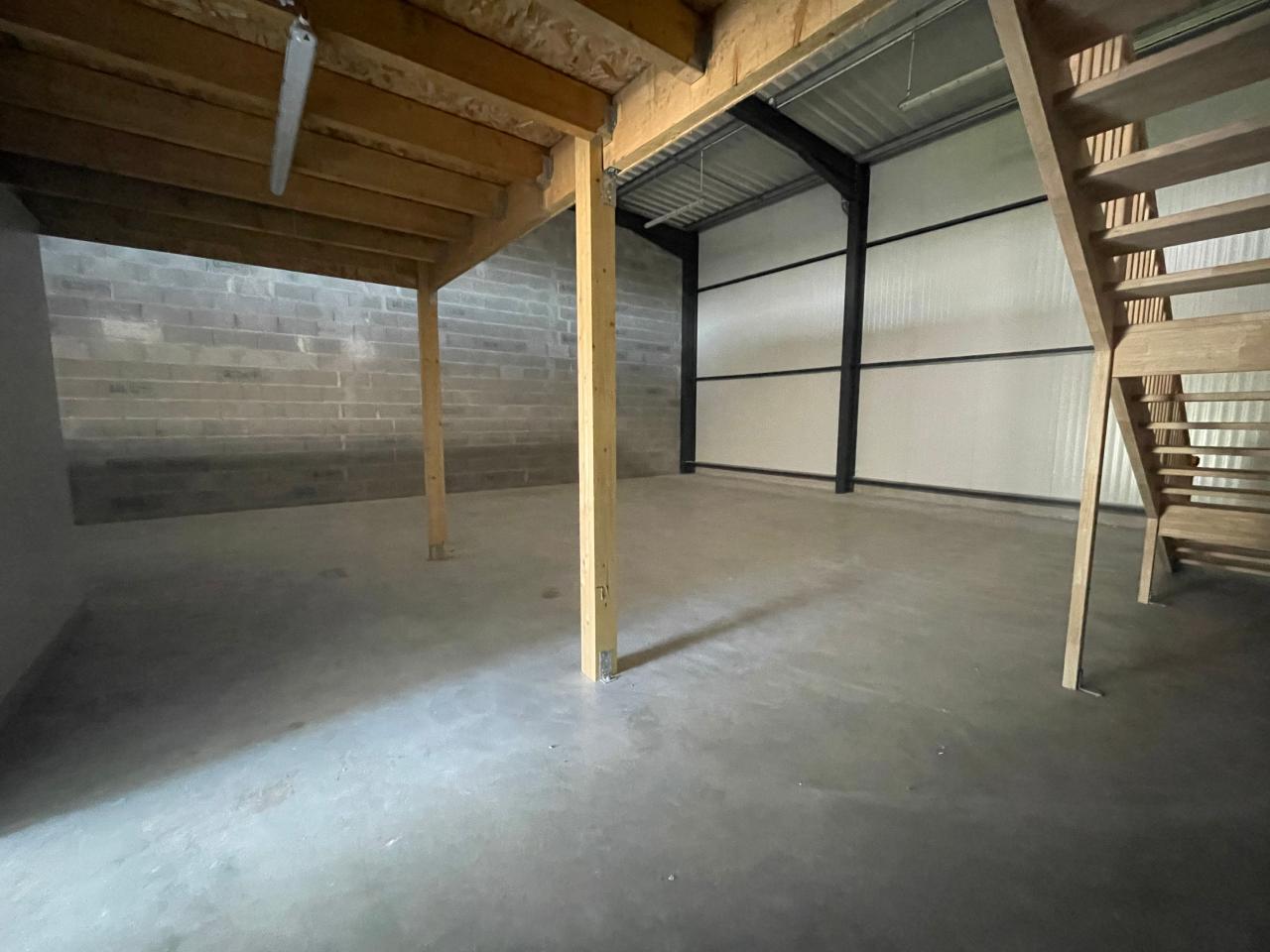 Local d'activité Châteaubourg 188m² Vente local d'activité Châteaubourg Ille-et-Vilaine OVACT2427873 9